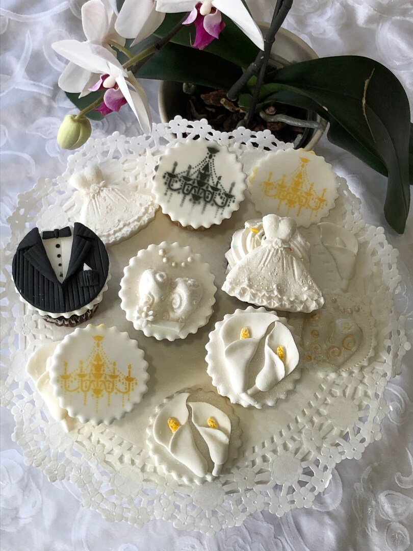 Bride And Groom Cupcake Toppers Bride And Groom Cupcake Toppers
